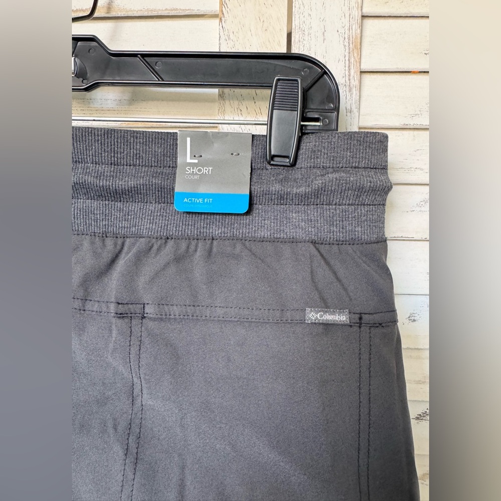 NWT -Columbia Gavin Ridge Pull-on Short Women Large Gray 8" Inseam Cargo Pocket - Picture 5 of 9